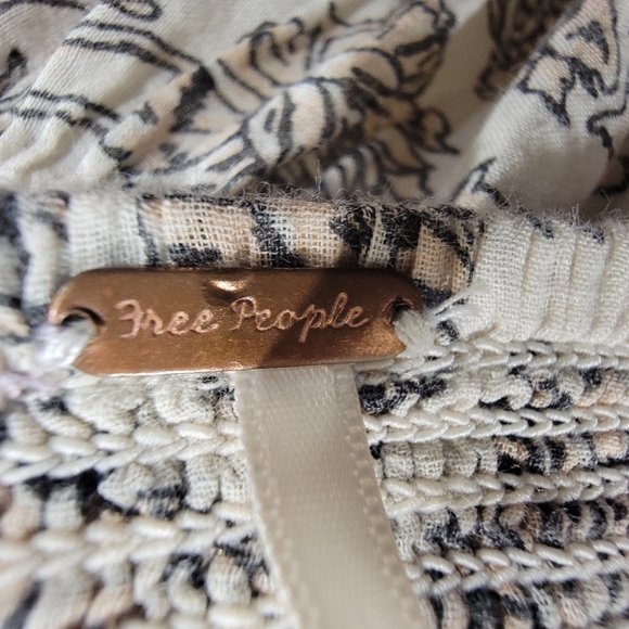 Free People Bonita Dress Beige Maxi with Pockets! - Picture 7 of 9